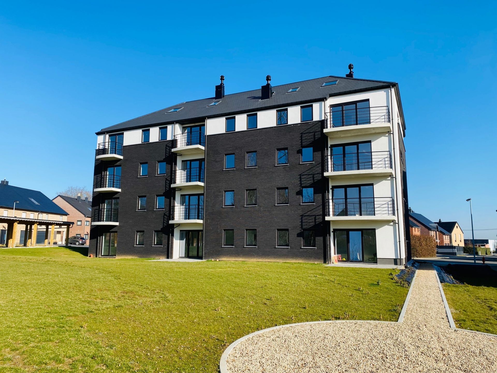 Appartement carports à Milmort - Herstal